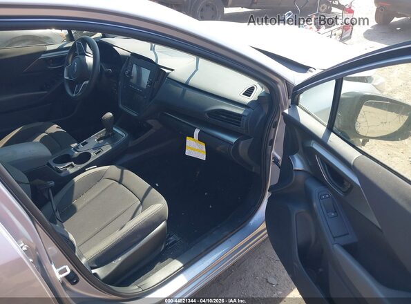 JF1GUABC0S8321353 2025 SUBARU IMPREZA Silver Widok wnętrza z przodu