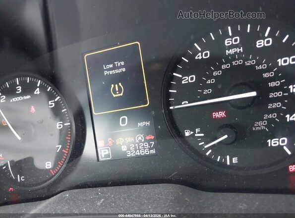 JF1GUABC5R8850002 2024 SUBARU IMPREZA White Widok tylnych siedzeń