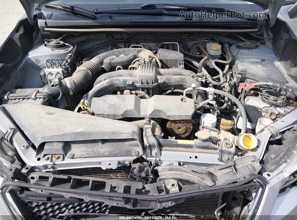 JF2GPABC5H9205300 2017 SUBARU CROSSTREK Серебряный Вид сзади