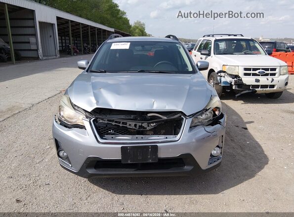 JF2GPABC5H9205300 2017 SUBARU CROSSTREK Серебряный Вид щитка приборов