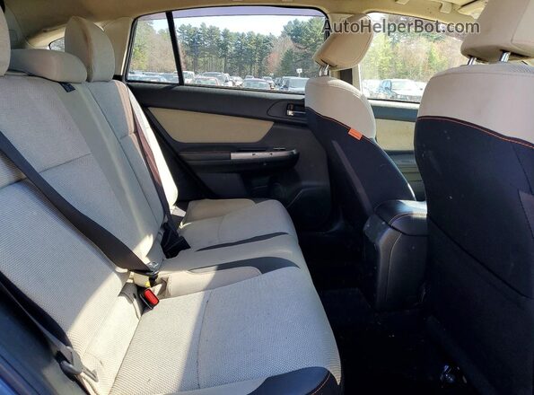 JF2GPABC5HH216836 2017 SUBARU CROSSTREK Синий Вид задней части салона