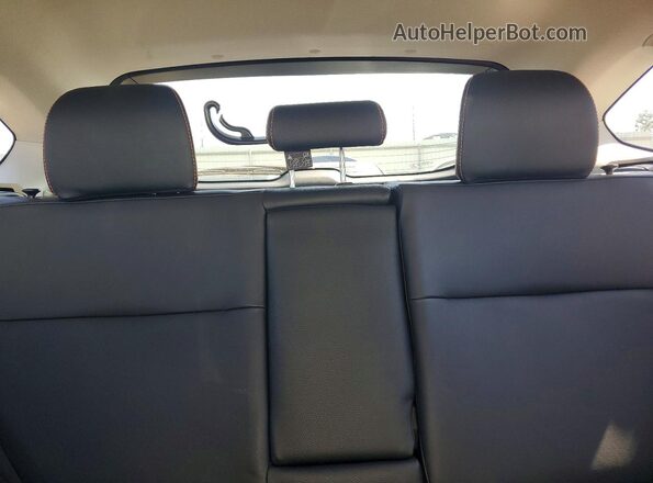 JF2GPANC1G8256759 2016 SUBARU CROSSTREK Белый Вид задних сидений