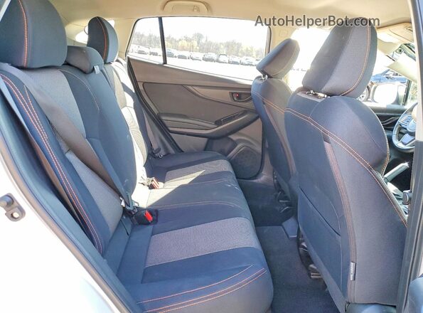 JF2GTABCXJH219829 2018 SUBARU CROSSTREK Белый Вид задних сидений