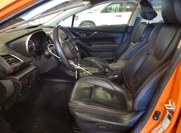 JF2GTAMC1LH213871 2020 SUBARU CROSSTREK Оранжевый Вид салона спереди