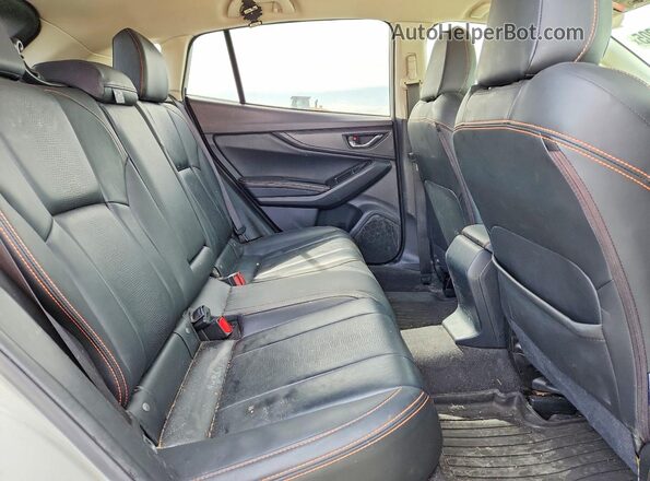 JF2GTAMCXK8380941 2019 SUBARU CROSSTREK Белый Вид задней части салона