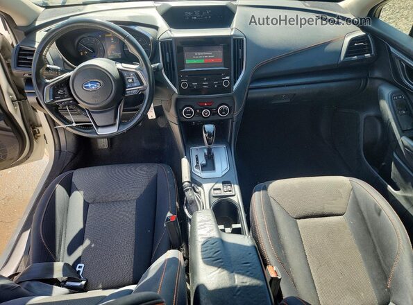JF2GTAPC4N8277014 2022 SUBARU CROSSTREK Белый Вид панели приборов