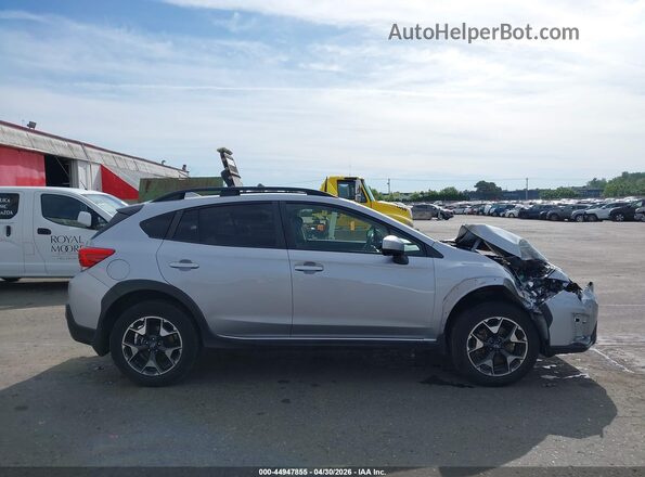 JF2GTAPC6L8247798 2020 SUBARU CROSSTREK Серебряный Вид задней части салона