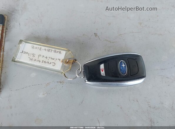 JF2GTHMC0M8312580 2021 SUBARU CROSSTREK Silver Առջևի վահանակի տեսք