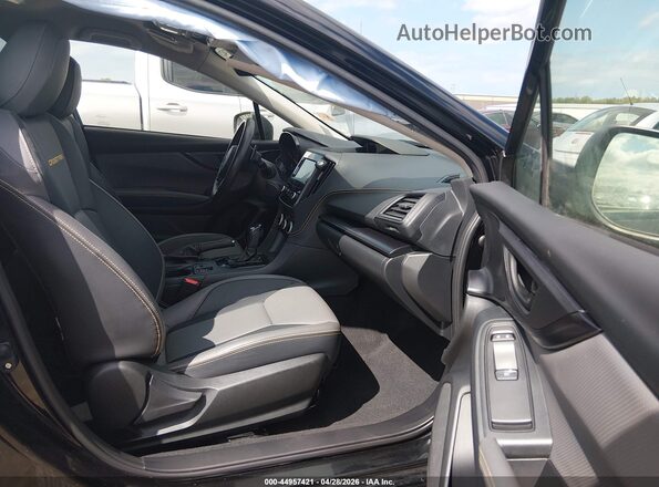 JF2GTHRC3PH203107 2023 SUBARU CROSSTREK Черный Вид салона спереди