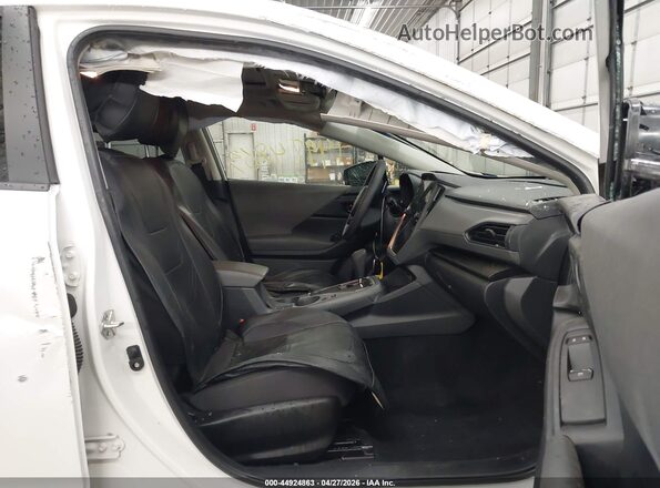 JF2GUADC7RH224430 2024 SUBARU CROSSTREK Белый Вид салона спереди