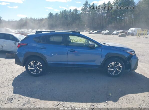 JF2GUADC8RH357133 2024 SUBARU CROSSTREK Blue Rear interior view