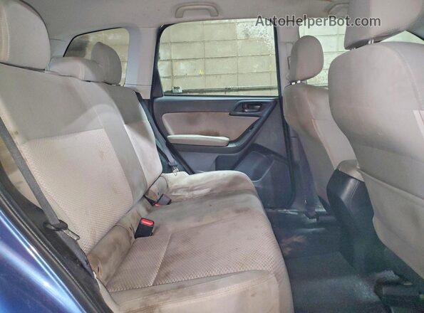 JF2SJAAC0JH440261 2018 SUBARU FORESTER 2.5 Синий Вид задней части салона