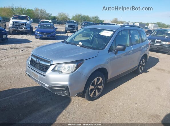 JF2SJABC3JH478517 2018 SUBARU FORESTER 2.5 Silver Передня ліва чверть