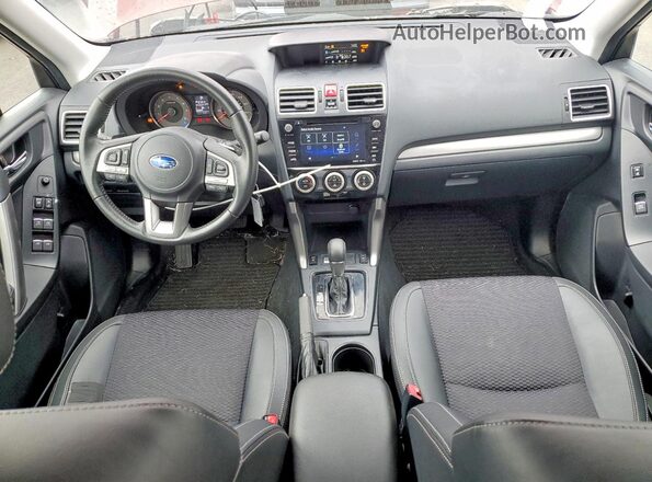 JF2SJGEC7JH477790 2018 SUBARU FORESTER2. Red Widok deski rozdzielczej