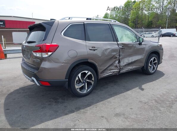 JF2SKAMC4RH504337 2024 SUBARU FORESTER Champagne Հետևի աջ