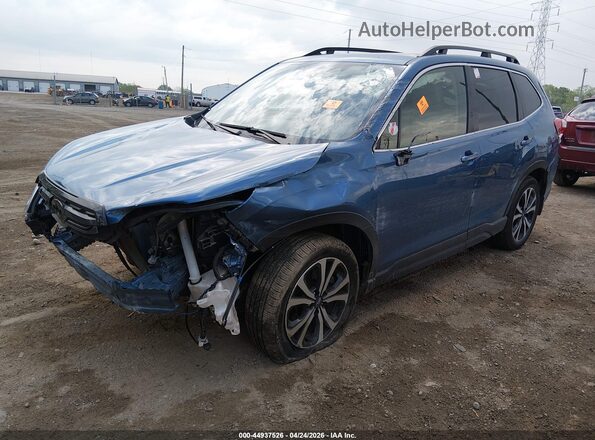JF2SKAPC5NH464677 2022 SUBARU FORESTER Blue Vista tres cuartos delantera izquierda