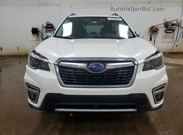 JF2SKAXC4MH548939 2021 SUBARU FORESTER Белый Вид спереди