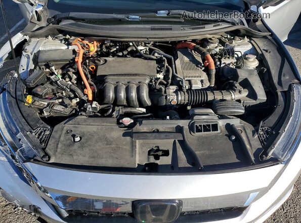 JHMZC5F31JC004697 2018 HONDA CLARITY Серебряный Вид задней части салона