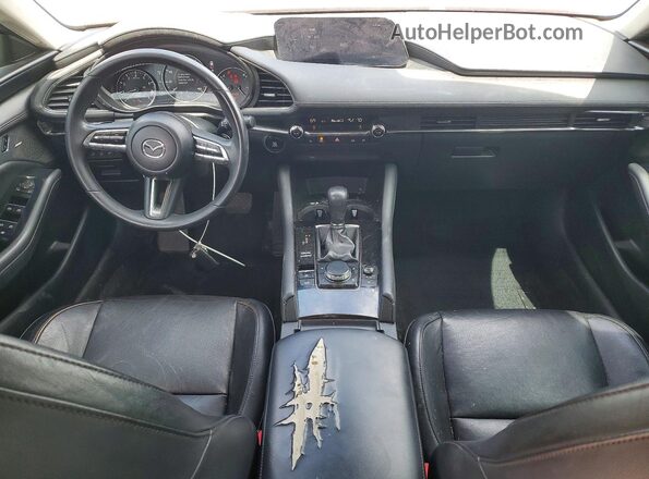 JM1BPADL9M1318536 2021 MAZDA 3 Красный Вид панели приборов