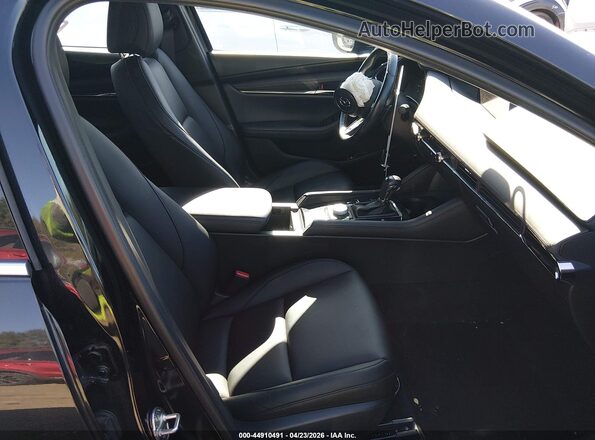 JM1BPBJY3M1344913 2021 MAZDA 3 Черный Вид салона спереди