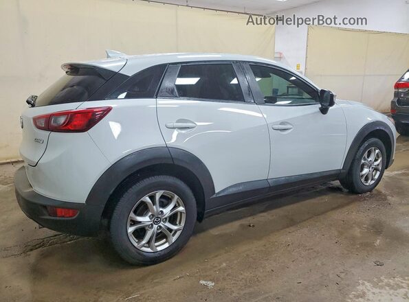 JM1DKFB72K0455038 2019 MAZDA CX-3 Серебряный Задняя правая четверть