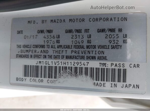 JM1GL1V51H1129547 2017 MAZDA 6 White Вид підкапотного простору