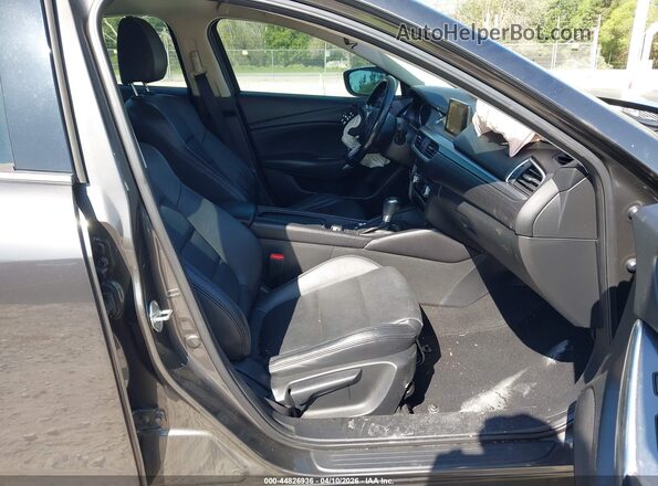 JM1GL1V56H1124151 2017 MAZDA 6 Серый Вид салона спереди
