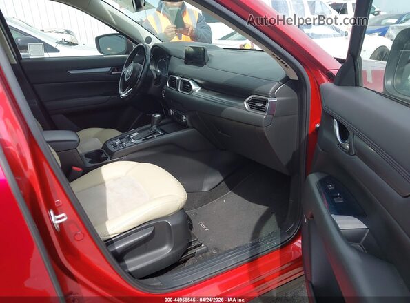 JM3KFBCL2H0151773 2017 MAZDA CX-5 Red Widok wnętrza z przodu