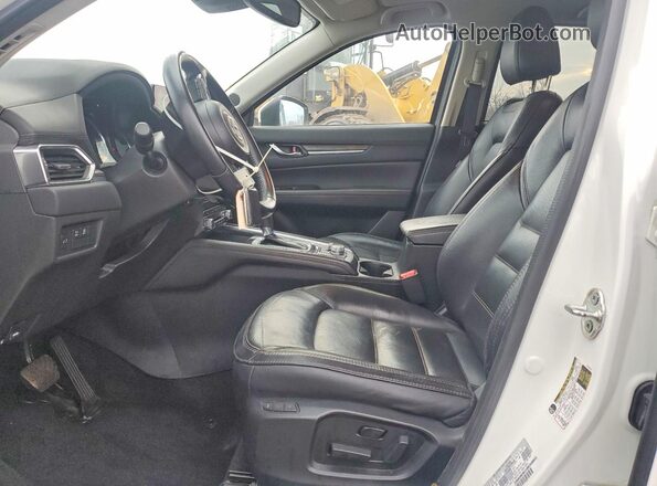 JM3KFBDM7L0809040 2020 MAZDA CX-5 White წინა სალონის ხედი