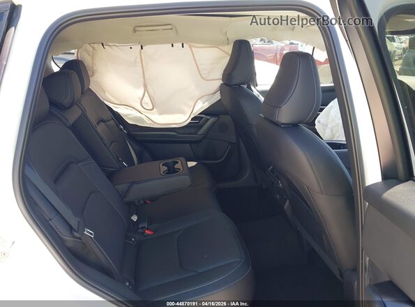 JM3KMDHA2T0104843 2026 MAZDA CX-5 White Вид наклейки з VIN-кодом