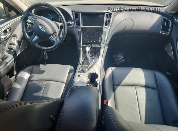 JN1EV7APXHM736124 2017 INFINITI Q50 Серебряный Вид панели приборов