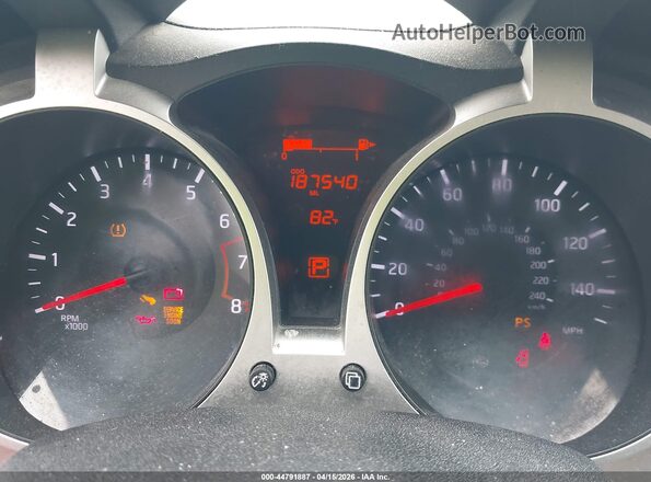JN8AF5MR0HT702133 2017 NISSAN JUKE Silver Vista de los asientos traseros