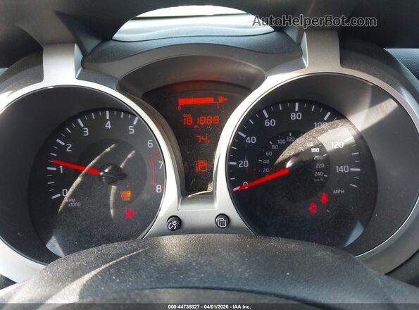 JN8AF5MV7HT754095 2017 NISSAN JUKE Blue Հետևի նստատեղերի տեսք