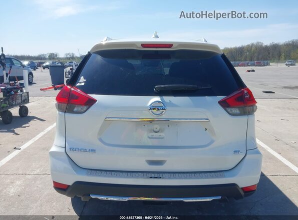 JN8AT2MT7JW465762 2018 NISSAN ROGUE White 