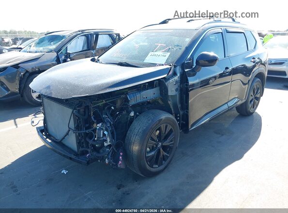 JN8BT3BA8PW013713 2023 NISSAN ROGUE Черный Передняя левая четверть