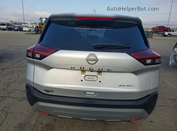 JN8BT3BB9PW463573 2023 NISSAN ROGUE Silver უკანა ხედი