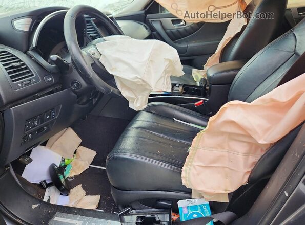 JN8CS1MU5HM140919 2017 INFINITI QX70 Серый Вид салона спереди