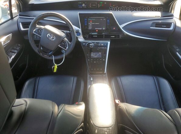 JTDBVRBD0HA002075 2017 TOYOTA MIRAI Silver Вид панелі приладів