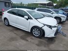 2022 Toyota Corolla Le White vin: JTDEPMAE5N3012914