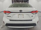 2022 Toyota Corolla Le White vin: JTDEPMAE7N3001106