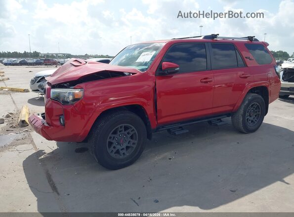 JTEBU5JR2J5601899 2018 TOYOTA 4RUNNER Красный Передняя левая четверть