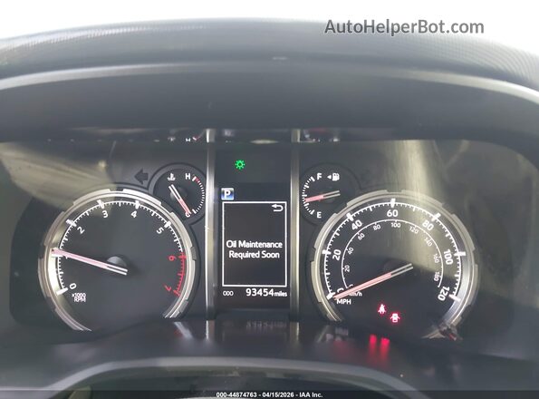 JTEBU5JR2L5778097 2020 TOYOTA 4RUNNER Silver Widok tylnych siedzeń