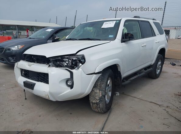JTEEU5JR2P5284986 2023 TOYOTA 4RUNNER White Vista tres cuartos delantera izquierda