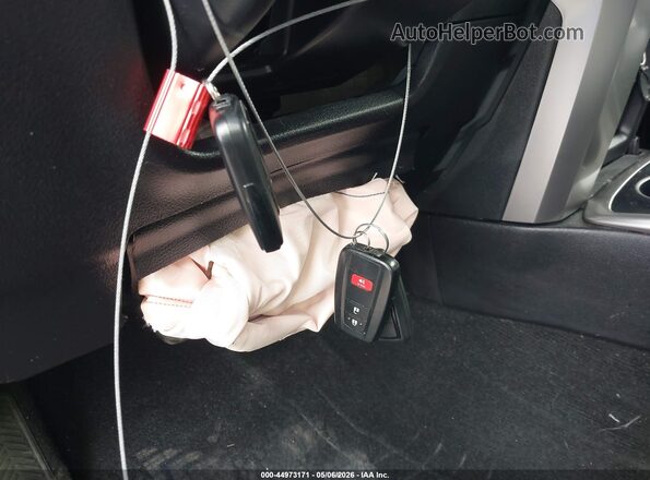 JTEEU5JR2P5284986 2023 TOYOTA 4RUNNER White Vista del salpicadero