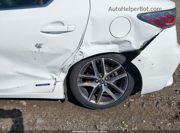 JTHKD5BHXG2260965 2016 LEXUS CT 200H White Vista frontal