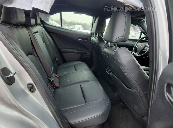 JTHP9JBH9L2023622 2020 LEXUS UX Silver Widok wnętrza z tyłu