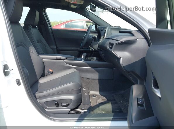 JTHUCJDH2S2014373 2025 LEXUS UX 300H White Widok wnętrza z przodu