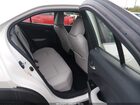2019 Lexus Ux 200   White vin: JTHY3JBH0K2019236