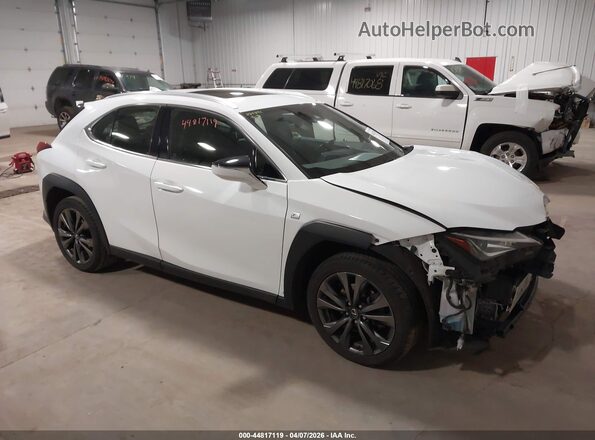JTHY3JBH2K2002941 2019 LEXUS UX 200 White Առջևի աջ