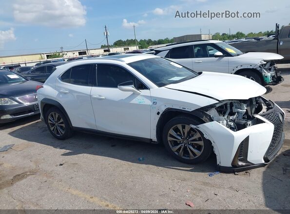 JTHY3JBH2K2006620 2019 LEXUS UX 200 White Սալոնի հետևի տեսք
